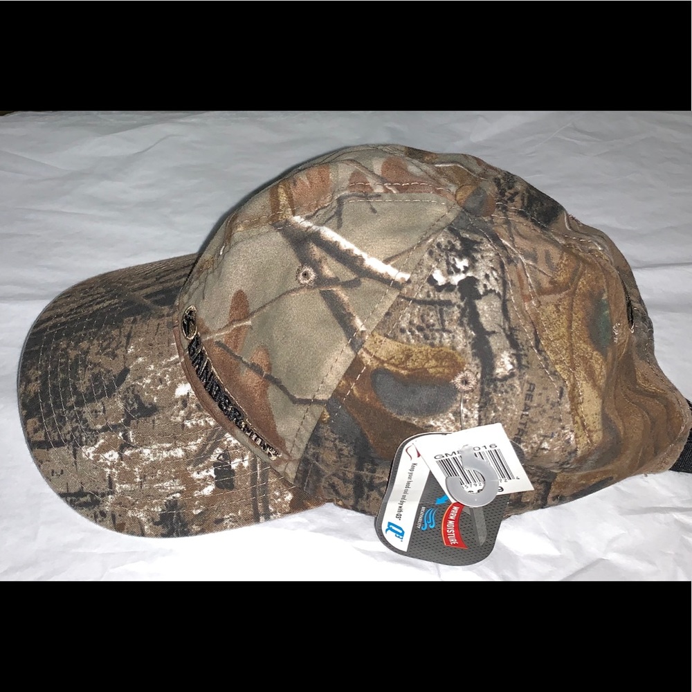 Hunting Cap - Picture 2 of 3